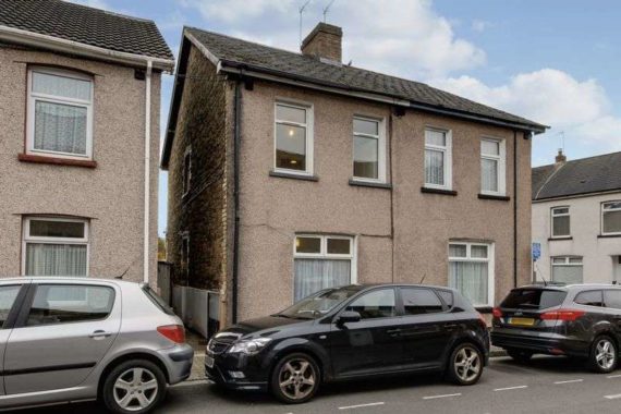 3 Bedroom Semi-Detac...